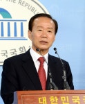 안덕수 의원 당선무효 “연고없는 사람에 몰려…” 억울함 호소 | 서울신문 안덕수 의원 당선무효 “연고없는 사람에 몰려…” 억울함 호소