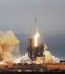 [영상] NASA 발사대서 스페이스X 로켓 발사성공 | 서울신문 [영상] NASA 발사대서 스페이스X 로켓 발사성공