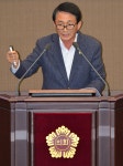 이석주 서울시의원 “코로나19로 아파트 값 급락, 지금이 재건축 적기다” | 서울신문 이석주 서울시의원 “코로나19로 아파트 값 급락, 지금이... 