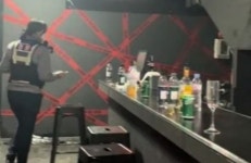 “술·댄스 조금만 참자”…무도장 무더기 확진·유흥업소는 바글바글[이슈픽] | 서울신문 “술·댄스 조금만 참자”…무도장 무더기 확진... 