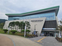 구미 박정희 前대통령 역사자료관 개관 | 서울신문 구미 박정희 前대통령 역사자료관 개관