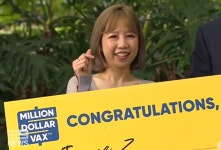 “돈벼락 맞아” 인기폭발 호주 ‘백신 복권’ 당첨자는 20대 中 여성 | 서울신문 “돈벼락 맞아” 인기폭발 호주 ‘백신 복권’ 당첨자는 20대... 