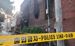 먹이고 재워줬는데… ‘8명 사상’ 모텔 방화범 징역 25년 확정 | 서울신문 먹이고 재워줬는데… ‘8명 사상’ 모텔 방화범 징역 25년 확정