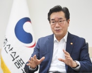 [단독] 정황근 “동물복지과를 ‘국’으로 승격” | 서울신문 [단독] 정황근 “동물복지과를 ‘국’으로 승격”