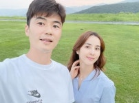 기성용, ‘8살 연상’ 한혜진과 다정 셀카 “나만 늙는 느낌” | 서울신문 기성용, ‘8살 연상’ 한혜진과 다정 셀카 “나만 늙는 느낌”