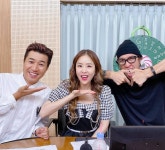 신지, 김종민과 2년 전부터 교제…10월 결혼 소문 | 서울신문 신지, 김종민과 2년 전부터 교제…10월 결혼 소문