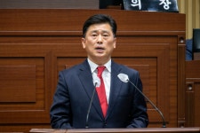 국·도비 지원 촉구” | 서울신문 김대일 경북도의원 “국립 세계문화유산센터의 경북도내 건립과 안동국제탈춤페스티벌 국·도비 지원 촉구”