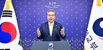 우크라전 놓고 입장차 극명한 남·북...박진 “학살 범죄 안돼” vs 김여정 “우크라 핵무장은 잘못된 길” | 서울신문 우크라전 놓고 입장차...
