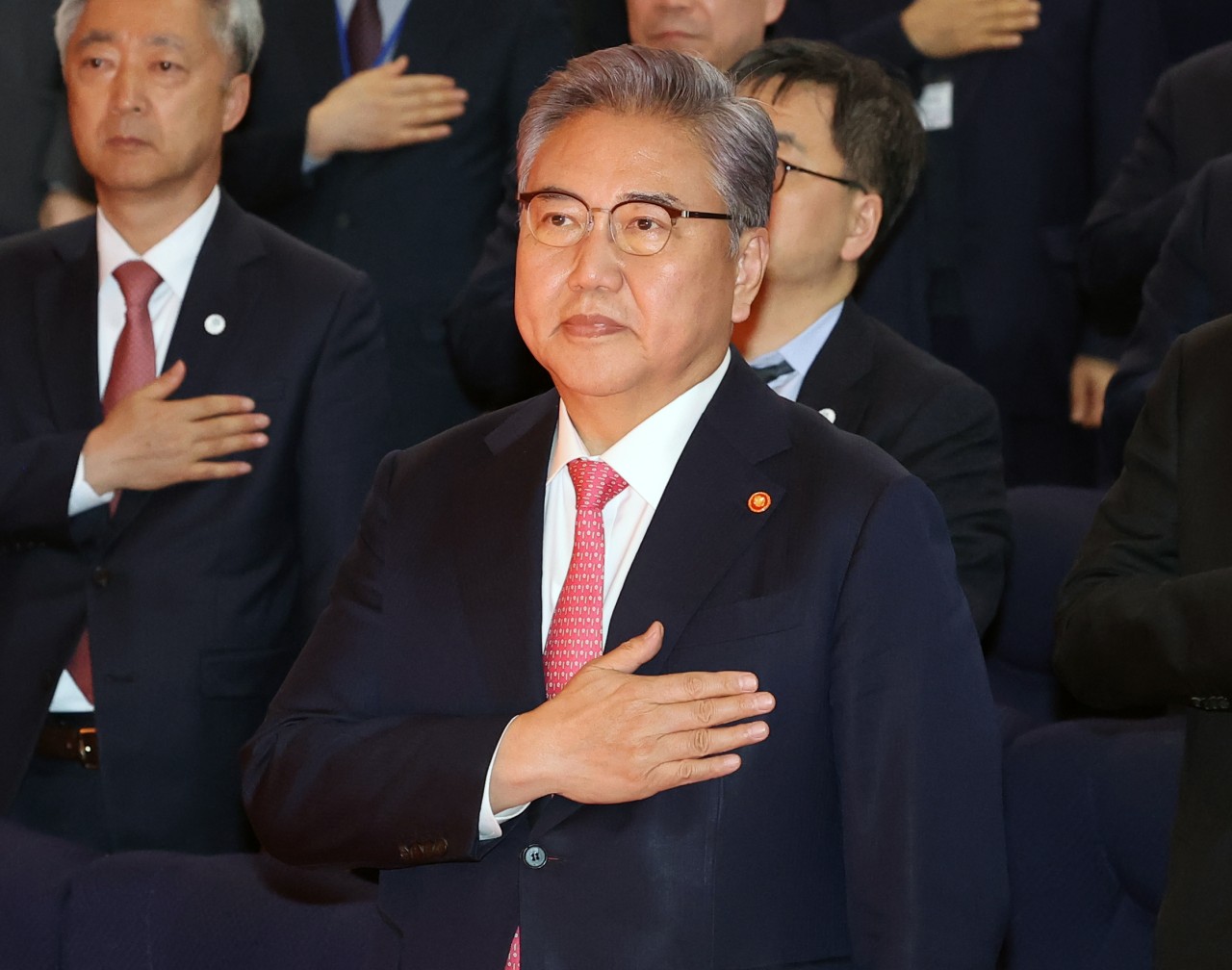 김여정 한국과 우크라이나, 미국의 애완견이라 막말…핵보유국 도발 비난