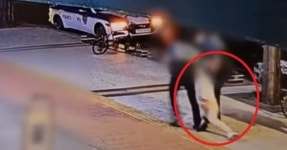 “신체 접촉 우려”…만취女 난동, 적극적 제압 못했다 | 서울신문 “신체 접촉 우려”…만취女 난동, 적극적 제압 못했다