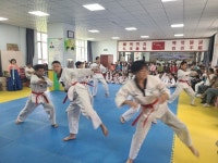 폐교 위기 中동포학교 살린 태권도 | 서울신문 폐교 위기 中동포학교 살린 태권도