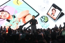 삼성 PC, 사상 첫 美소비자 만족도 1위 등극...“애플, 20년 만에 단독 1위 내줘” | 서울신문 삼성 PC, 사상 첫 美소비자 만족도 1위 등극...... 