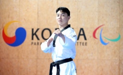 장애인 태권도의 희망 주정훈, 항저우 향해 ‘금빛’ 발차기 …“목표는 최고의 선수, ‘오직 우승’ 각오로” | 서울신문 장애인 태권도의 희망... 