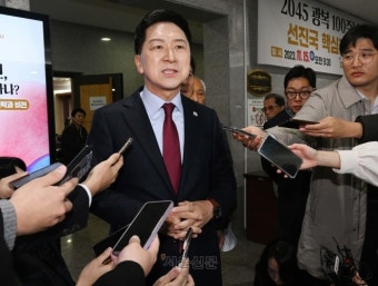 與혁신위 “대통령실 전략공천 없을 것” | 서울신문 與혁신위 “대통령실 전략공천 없을 것”