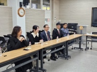 김혜지 서울시의원 “명일초등학교 교문이 반짝반짝” | 서울신문 김혜지 서울시의원 “명일초등학교 교문이 반짝반짝”