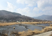 강물 머금은 풍경엔… 가만히 詩가 흐른다[조현석 기자의 투어노트] | 서울신문 강물 머금은 풍경엔… 가만히 詩가 흐른다[조현석 기자의 투어노트]