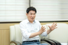 등 신산업에 역점…청년·기업 찾아오는 순천 만들 것” | 서울신문 “AI·바이오·로봇 등 신산업에 역점…청년·기업 찾아오는 순천 만들 것”