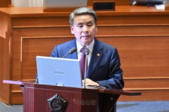 이종섭 출금 해제되나…법무부장관 “공적 업무 수행 감안해 처리” | 서울신문 이종섭 출금 해제되나…법무부장관 “공적 업무 수행 감안해 처리”