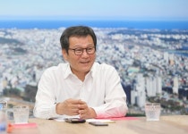 “옥계항 육성, 국가 경쟁력에 도움…기업하기에 더 좋은 강릉 만들 것” | 서울신문 “옥계항 육성, 국가 경쟁력에 도움…기업하기에 더 좋은... 