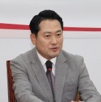 ‘헌법84조 논쟁’ 불지핀 與… “이재명, 7개 사건 10개 혐의 피의자” | 서울신문 ‘헌법84조 논쟁’ 불지핀 與… “이재명, 7개 사건 10개... 