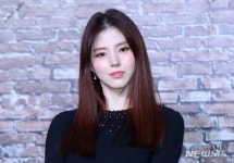 한소희 ‘실제 나이’ 속인 이유…알고보니 슬픈 과거사 | 서울신문 한소희 ‘실제 나이’ 속인 이유…알고보니 슬픈 과거사