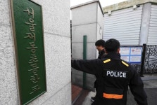 [尹파면]“탄핵 집회 근처 학교 사고 없어”…“일상 되찾자” | 서울신문 [尹파면]“탄핵 집회 근처 학교 사고 없어”…“일상 되찾자”