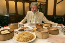 한식의 세계화 한몫했던 ‘홍콩식신’ 차이란 별세 [월드핫피플] | 서울신문 한식의 세계화 한몫했던 ‘홍콩식신’ 차이란 별세 [월드핫피플]