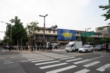 금천 G밸리 ‘날것의 공장’… 짜릿한 전자음악 울려 퍼지다[우리동네 문화발전소] | 서울신문 금천 G밸리 ‘날것의 공장’… 짜릿한 전자음악... 