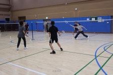 “부장님한테 본때 보여줄 거예요”…셔틀콕에 스트레스 실어 날린다[SPORTS 7330] | 서울신문 “부장님한테 본때 보여줄 거예요”... 