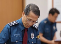 경찰청장 대행 “장윤기 사건 깊이 사죄…책임자 최대 엄벌” | 서울신문 경찰청장 대행 “장윤기 사건 깊이 사죄…책임자 최대 엄벌”