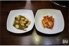두둑한 양의 수제 돼지갈비 | 식신