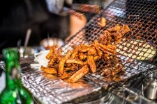 동대문 연탄불구이 공평동 꼼장어 4호점 | 식신