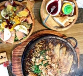 한국식 짜장면의 끝판왕, 뜨끈한 돌짜장 맛집 5 | 식신