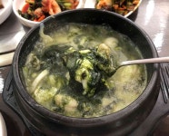 향긋한 바다의 진미, 서울 굴국밥 맛집 5곳 | 식신 코끝을 녹이는 향긋한 바다의 진미, 서울 굴국밥 맛집 5곳 | 식신