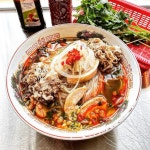 상큼 진한 하노의의 풍미 베트남 쌀국수 신흥 맛집 | 식신 상큼하고 진한 하노의의 풍미! 베트남 쌀국수 신흥 맛집 | 식신