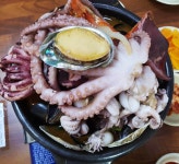 산더미처럼 쌓은 푸짐한 맛집 BEST5 | 식신