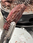 부위별로 골고루 맛보는 가성비 한우 정육식당 | 식신