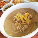 삼릉고향손칼국수 - 경북, 경주시 | 맛집검색 식신