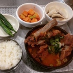 홍천뚝배기 - 대구, 서구 내당 비산 | 맛집검색 식신