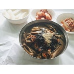 솔밭묵집 - 대전, 유성구-연구단지 테크노밸리 | 맛집검색 식신