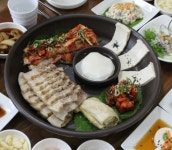 대가집보쌈 - 부산, 기장군 정관 | 맛집검색 식신