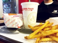 맘스터치 - 부산, 수영구, 광안동 | 맛집검색 식신