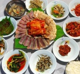 성우정회관 - 전남, 신안군, 흑산면 | 맛집검색 식신