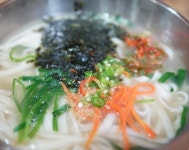 40년전통의 할매손칼국수 - 경북, 포항시 남구, 오천읍 | 맛집검색 식신