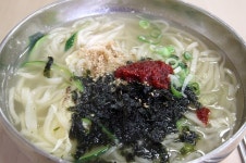 소문난30년전통손칼국수 - 부산, 동래구, 온천동 | 맛집검색 식신