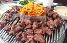 팔도왕소금구이 - 경기, 수원-팔달구 인계 행궁 | 맛집검색 식신