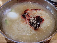 부산아지매국밥(미래에셋 센터원점) - 서울 강북, 을지로 | 맛집검색 식신