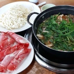 얼크니손칼국수 - 부산, 기장군, 기장읍 | 맛집검색 식신