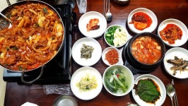 백구한식 - 대구, 동구-혁신 율하 동호 팔공산 | 맛집검색 식신
