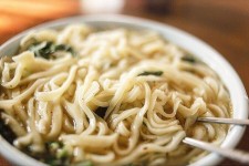 시장할매칼국수 - 부산, 수영구, 광안동 | 맛집검색 식신